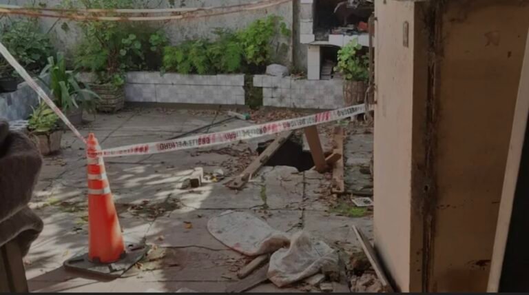Una jubilada murió al caer en un pozo en el patio de su casa