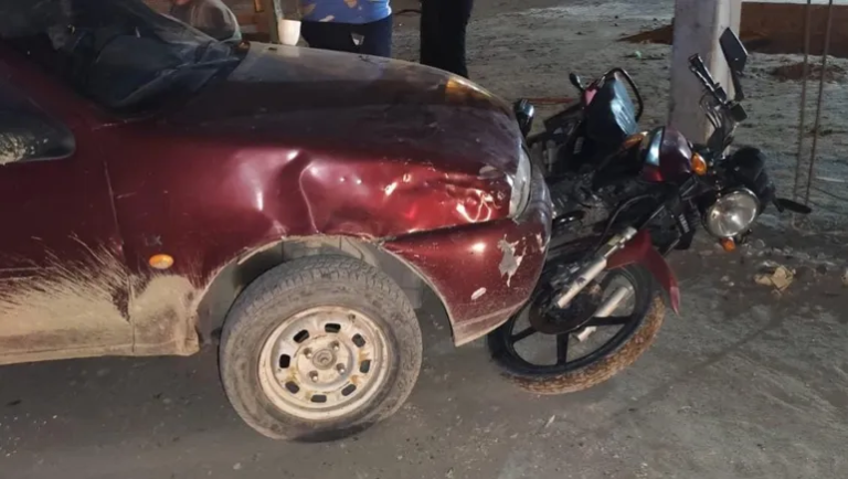 Un menor manejaba sin seguro ni licencia y chocó a un policía