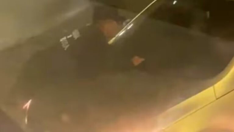 Un hombre escapó de un control, atropelló a un policía y lo arrastró en el capot del auto