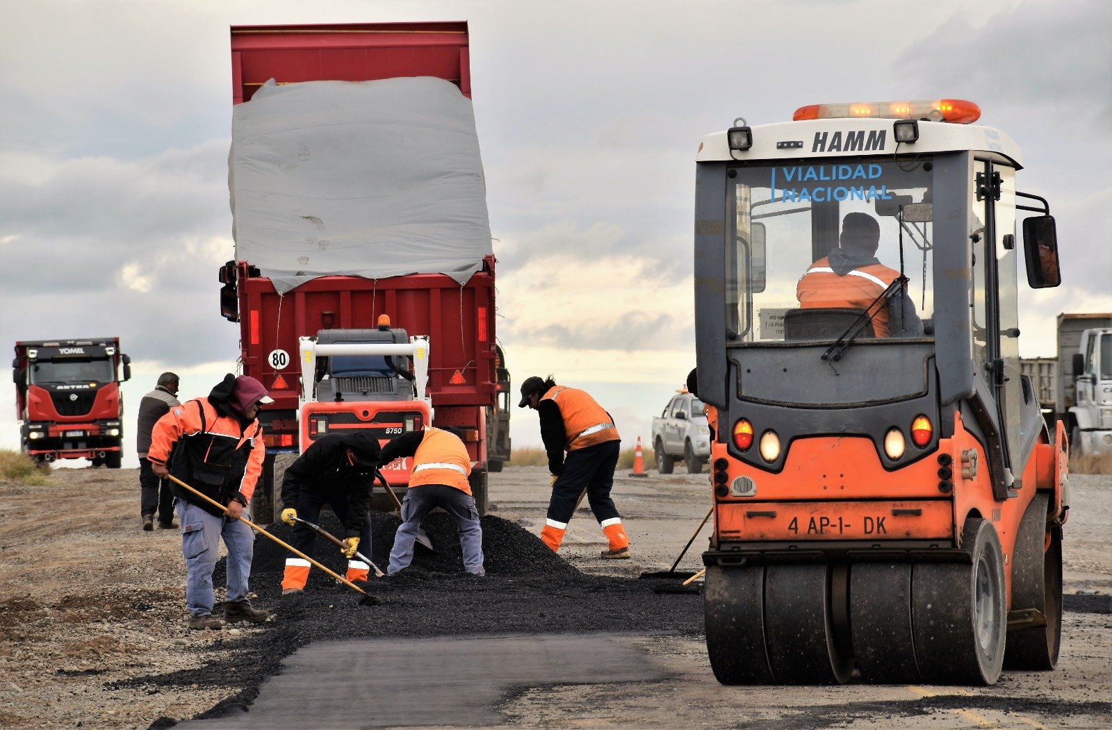 Vialidad Nacional intensifica reparación de la Ruta 40 entre Facundo y ...