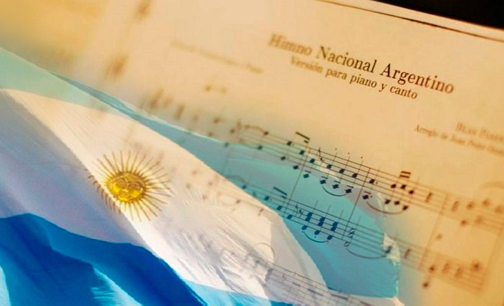 Las bandas militares celebran el Día del Himno Nacional Argentino