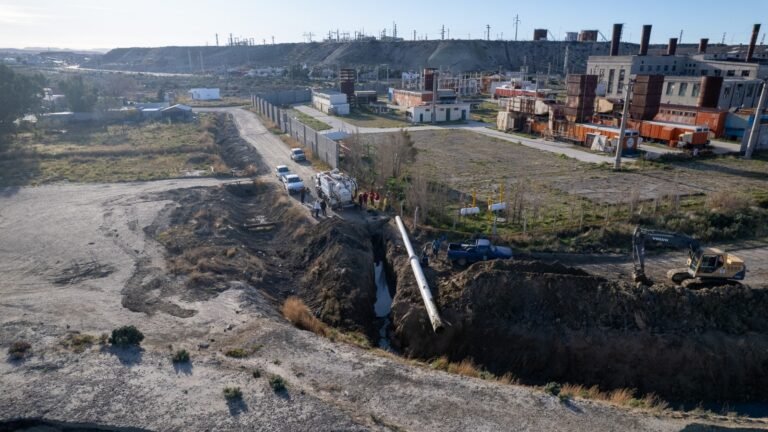 Se avanza en el reacondicionamiento del canal evacuador de Km. 5