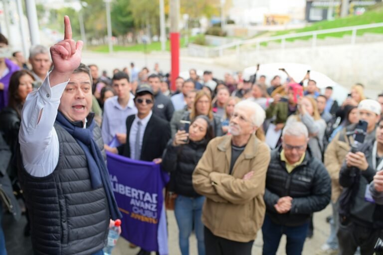 La Libertad avanza inauguró su sede