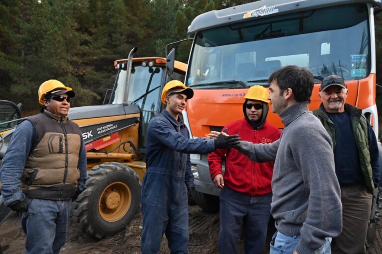 Torres anunció el inicio de una obra que garantizará agua potable a más de 25 mil vecinos de Esquel