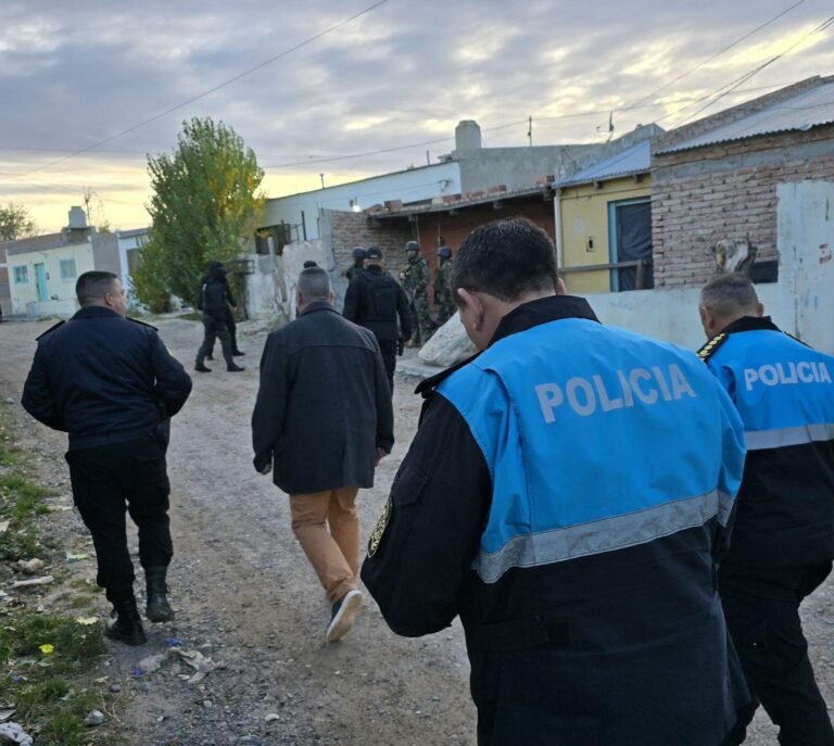 Un mes sin rastros de Emanuel en Chubut: sigue la búsqueda del joven desaparecido