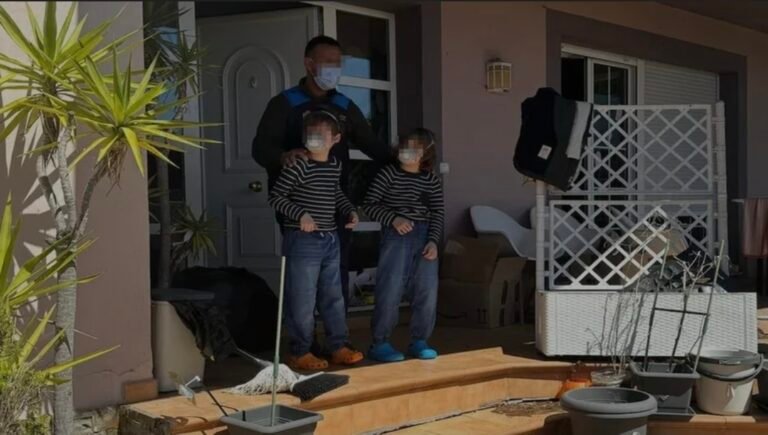 La casa de los horrores: rescataron a tres hermanitos que estaban encerrados hace 4 años