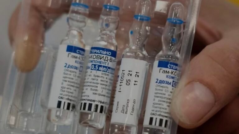 Robo de vacunas en pandemia: 24 acusados y una enfermera que podría ir presa