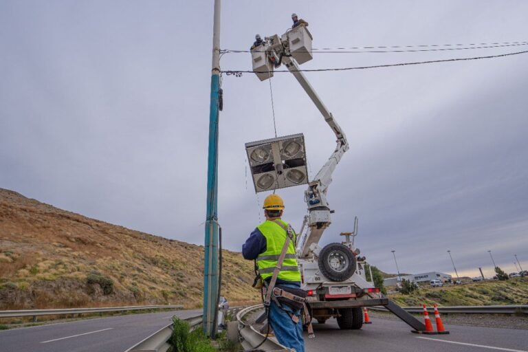 La SCPL concretó el recambio de luminarias LED en Ruta N°3