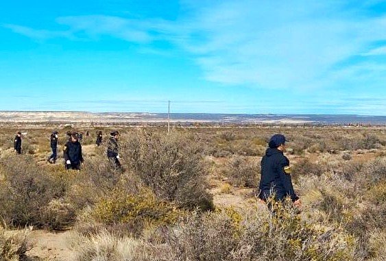 Refuerzan operativo de búsqueda para localizar a joven desaparecido de Gaiman