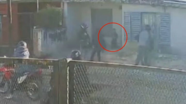 Le apuntaron con un arma a un nene de tres años para robar una moto: “Estamos con mucho miedo”