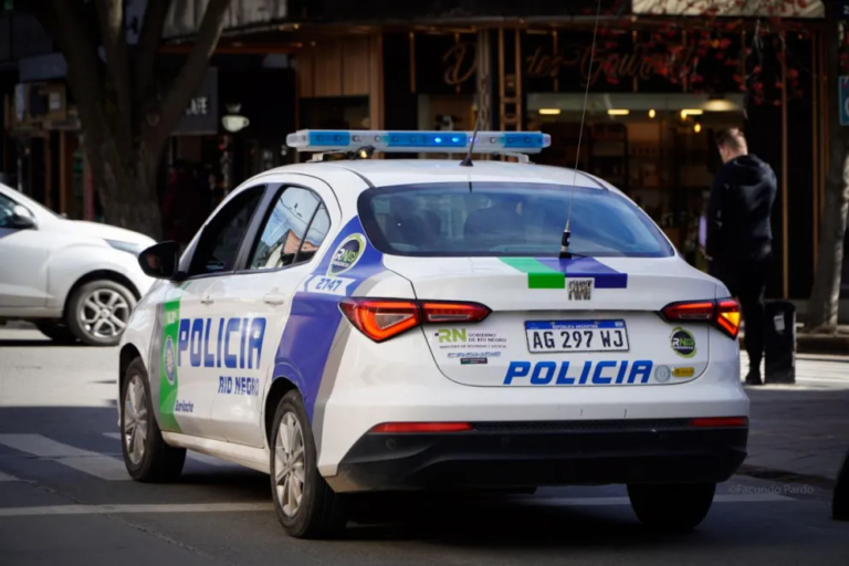 Comió, no pagó y terminó detenido: tenía un pedido de captura vigente