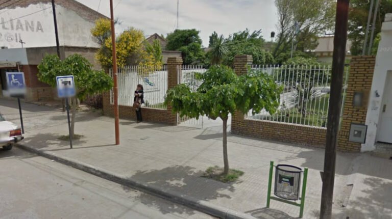 Escándalo: un empleado municipal tuvo relaciones con una compañera, quedó grabado y lo echaron