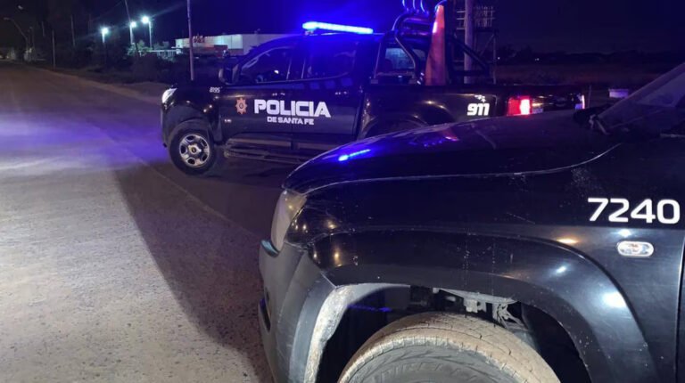 Un policía fue detenido por dispararle en la cabeza a su pareja embarazada de 8 meses