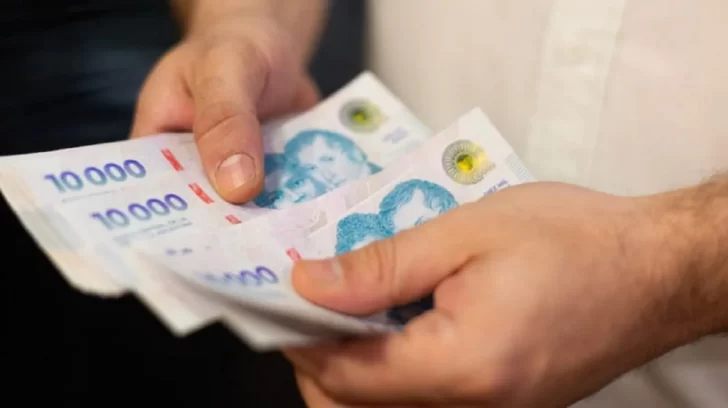 El Gobierno confirmó el nuevo monto del Salario Mínimo, Vital y Móvil