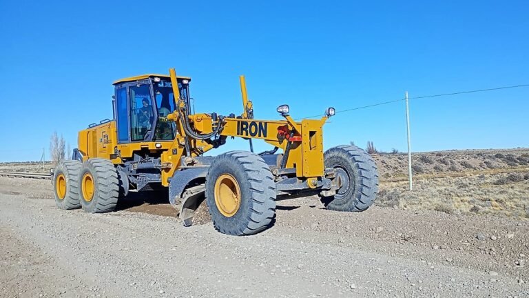 Vialidad Nacional mejora la RN 260 hacia Lago Blanco y el límite con Chile