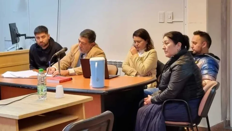 Condenan a dos hermanos y su madre por una millonaria estafa a una jubilada