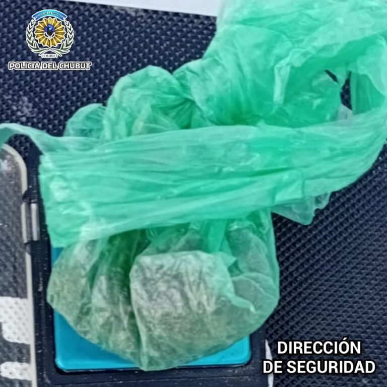 Fue identificado en un control y le encontraron marihuana