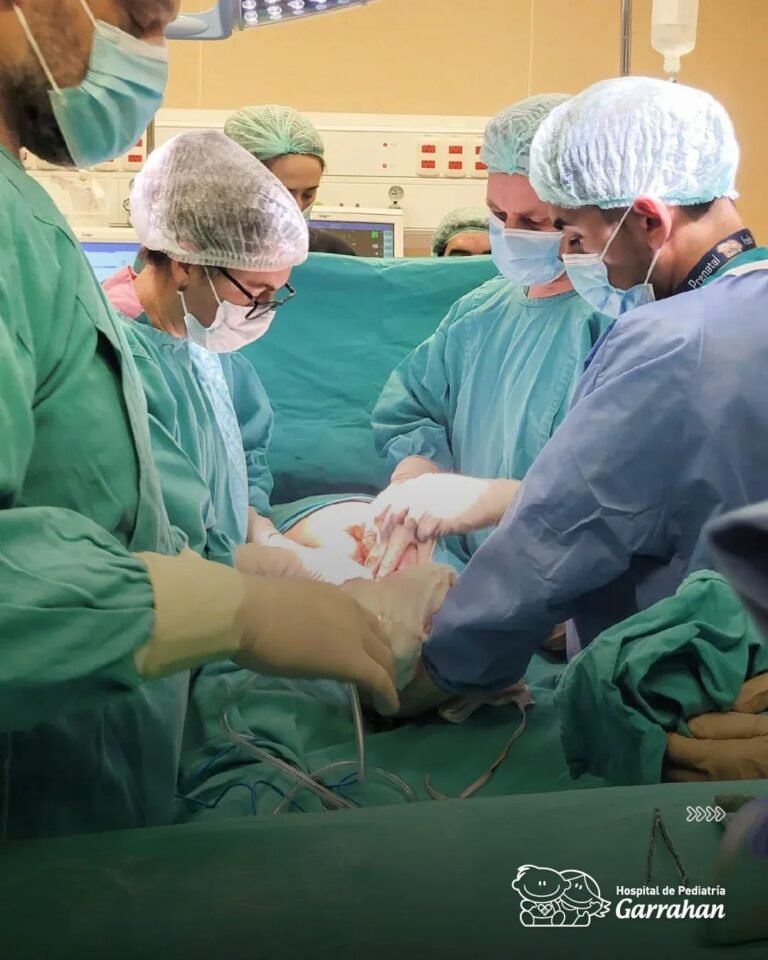 Nació la primera bebé operada dentro del útero en el Hospital Garrahan