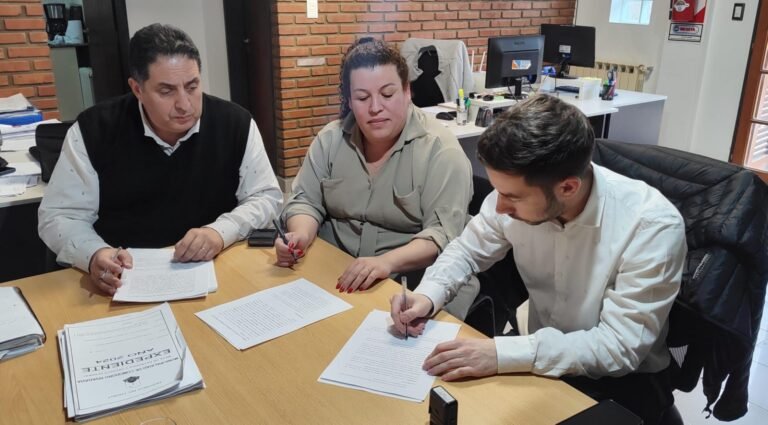 Reunión entre Municipio y SCPL busca fortalecer la labor en conjunto