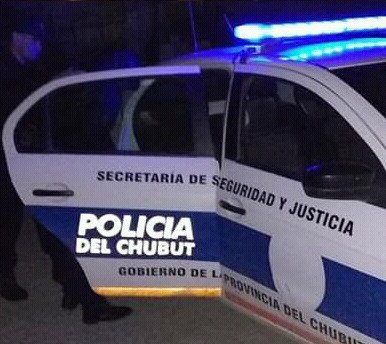 Intentó escapar de la policía y descartó 2,7 gramos de cocaína en la calle
