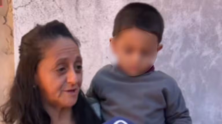 Denunció que le robaron la identidad a su hijo de dos años para cruzar a otro nene a Bolivia