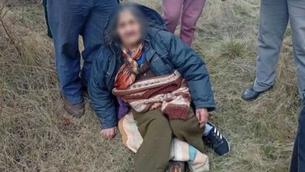 Tiene 85 años y estuvo perdida casi un día en el bosque helado