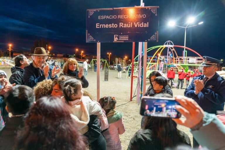 Quedó inaugurada la plaza “Ernesto Vidal” 