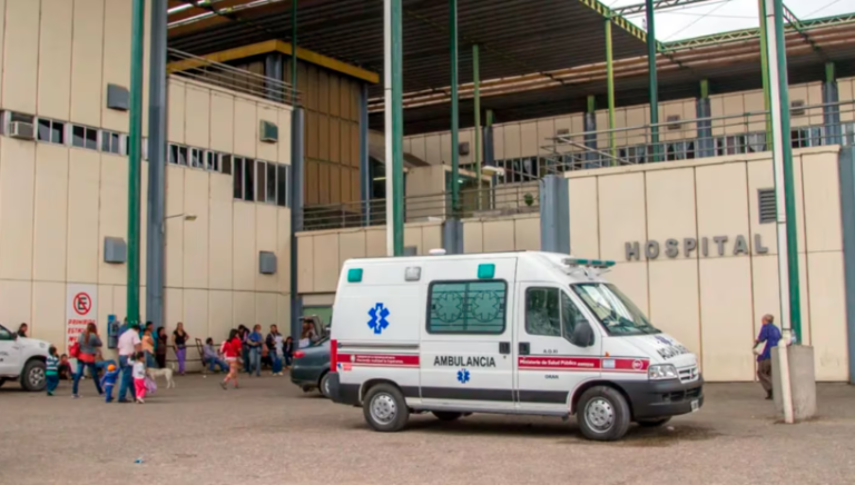 Una nena de 13 años fue apuñalada al intentar salvar a su mamá de un ataque de la expareja