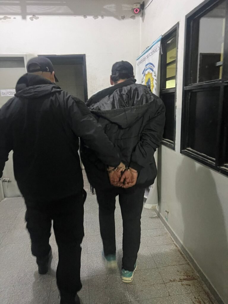 Tenía pedido de captura y lo encontraron en un local nocturno