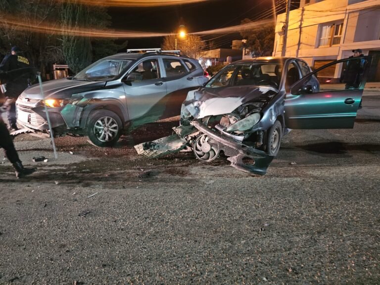 El domingo suma otro accidente vehicular: uno de los conductores con lesiones fue derivado al Hospital