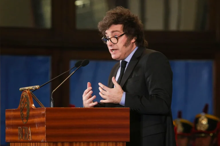 Javier Milei apuntó contra los mandatarios provinciales: “Quieren destruir al gobierno nacional”