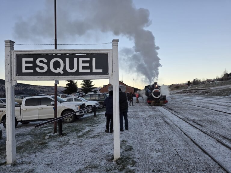 La Trochita suma una nueva salida adicional y se posiciona como uno de los principales atractivos turísticos del invierno
