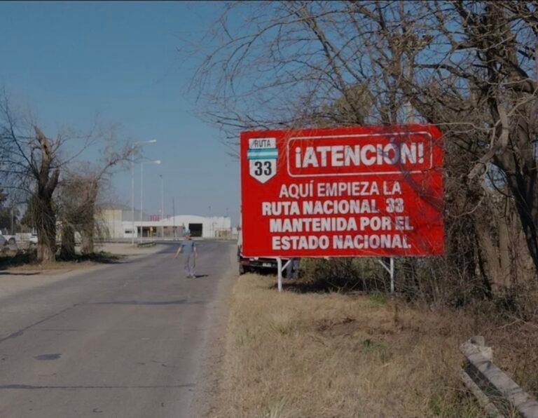 Una provincia colocó carteles viales para advertir por el “estado catastrófico” de las rutas nacionales