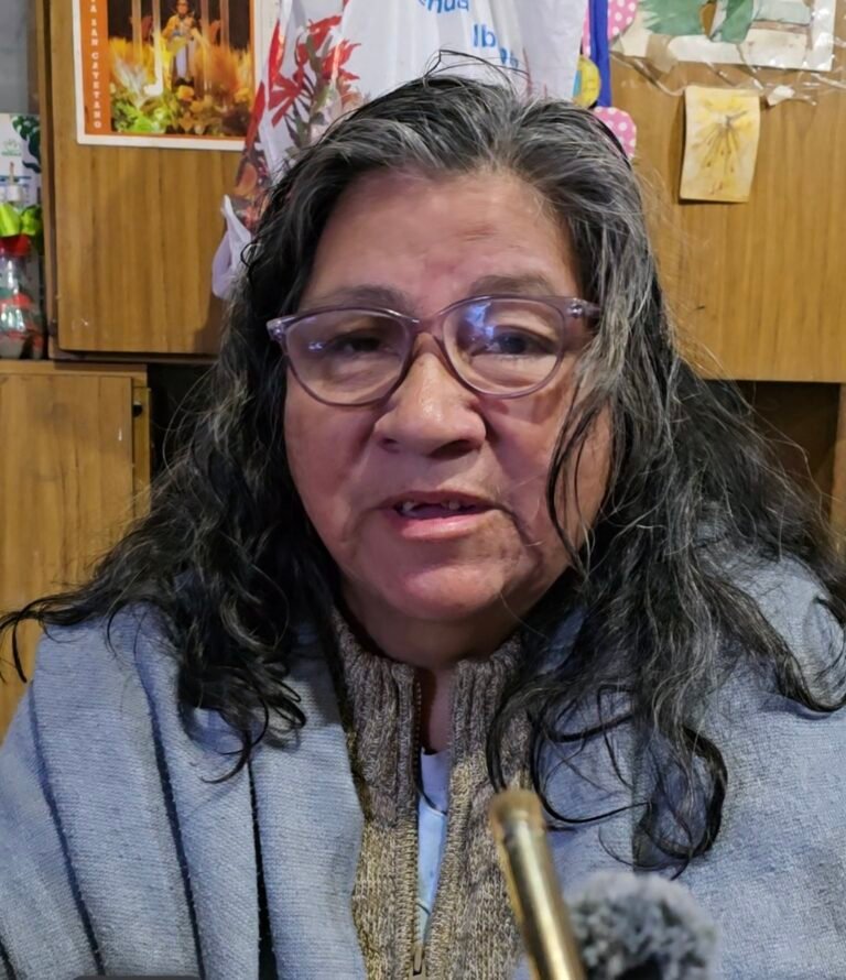 “El auto será de gran ayuda para la familia, porque sufrimos la estafa de un vehículo”