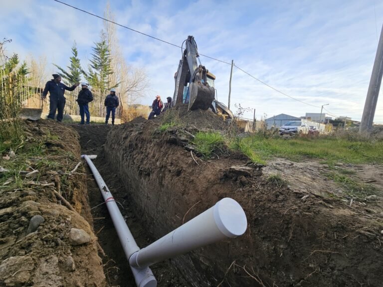 La red cloacal en Gesta de Malvinas ya alcanza el 70% de avance