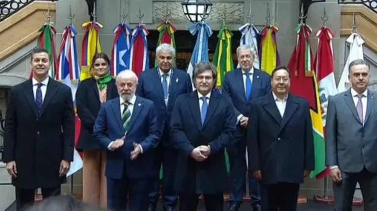 “Emprenderemos el camino de la libertad, lo haremos acompañados o solos”