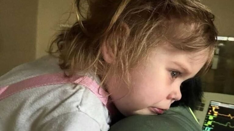 “No hay mucho tiempo”: la lucha de Ekatherina, una nena de 3 años que espera un corazón