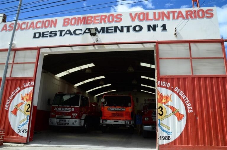Bomberos Voluntarios invitan a celebrar el Día de las Infancias con juegos y diversión
