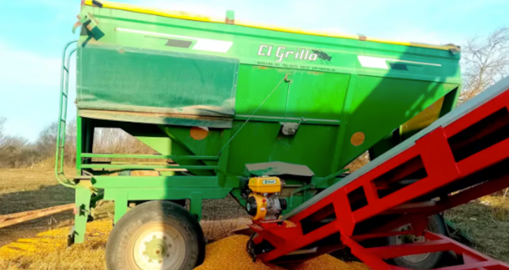 Una nena de cinco años murió tras caer en una tolva con maíz