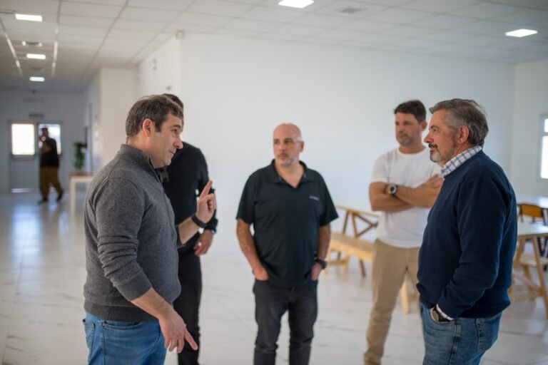 Luque con la Cámara de Comercio: “No vemos la luz al final del túnel”, advierten empresarios ante la crisis