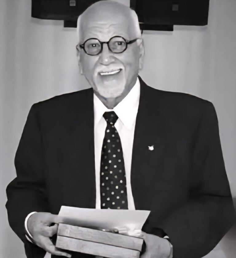 Falleció el Dr. Keropian, pionero de la radioterapia y figura clave del CABIN