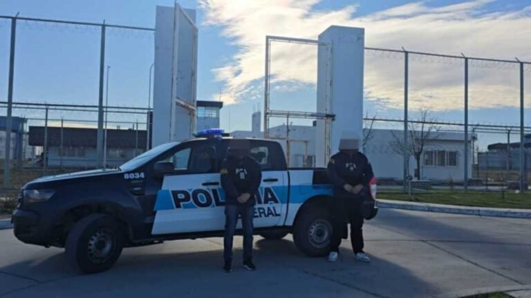 Estaba en la cárcel y extorsionaba a su víctima, le sacó mas de un millón de pesos