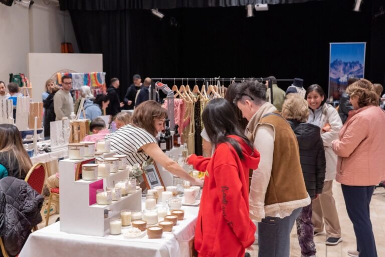 Muestras, teatro, música y feria para compartir en comunidad