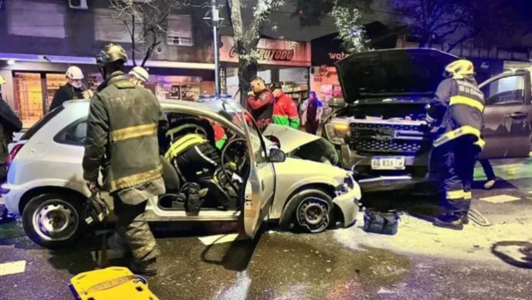 Insólito: manejó durante 10 cuadras en contramano, chocó y después se escapó del hospital
