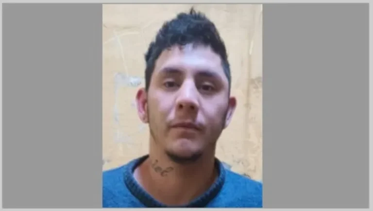 Buscan a un peligroso delincuente prófugo en Neuquén
