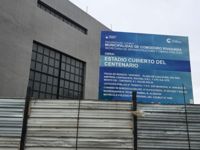 Renegocian la obra del Estadio Centenario para avanzar con techado y cerramientos