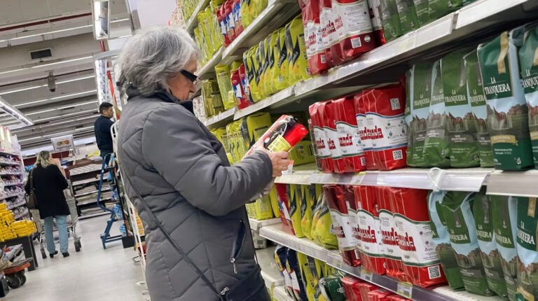 La inflación de julio fue de 1,9% y acumula 17,3% en lo que va del año