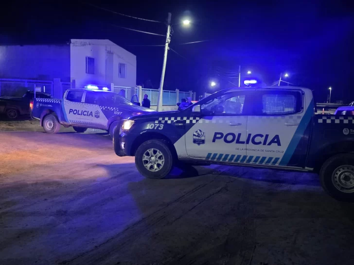 Hallan a un hombre de 70 años muerto y maniatado en su vivienda