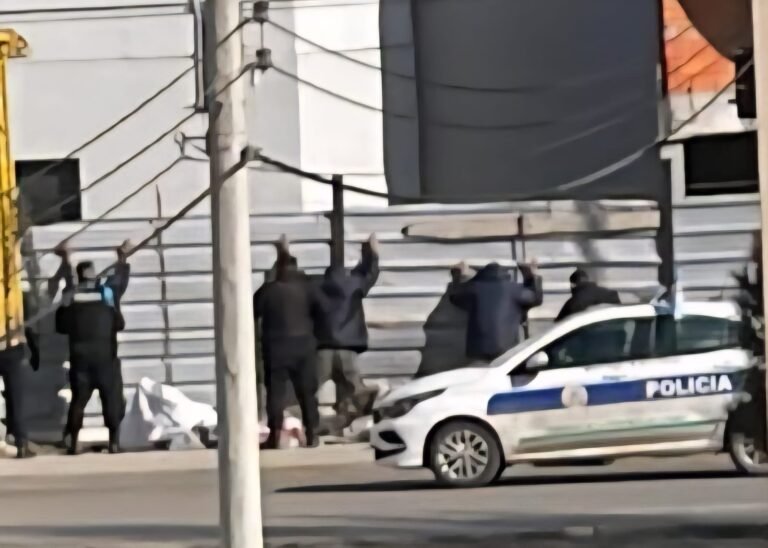 Los detenidos por el robo a un camión de gaseosas estaban vinculados a un programa municipal