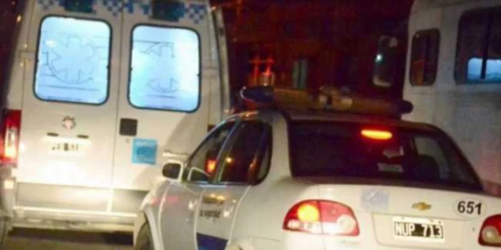 Una mujer apuñaló a un hombre durante una pelea por un lugar para dormir en la calle